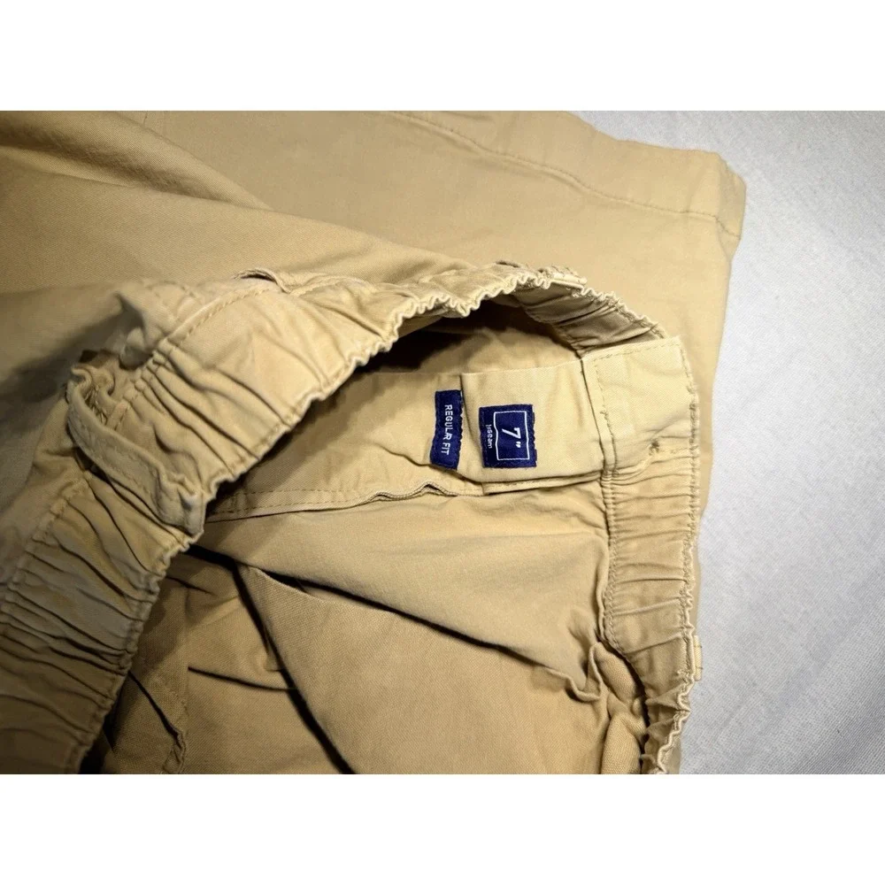 Chubbies Men's Khaki Shorts, Size M, 7 Inseam, Elastic Waist